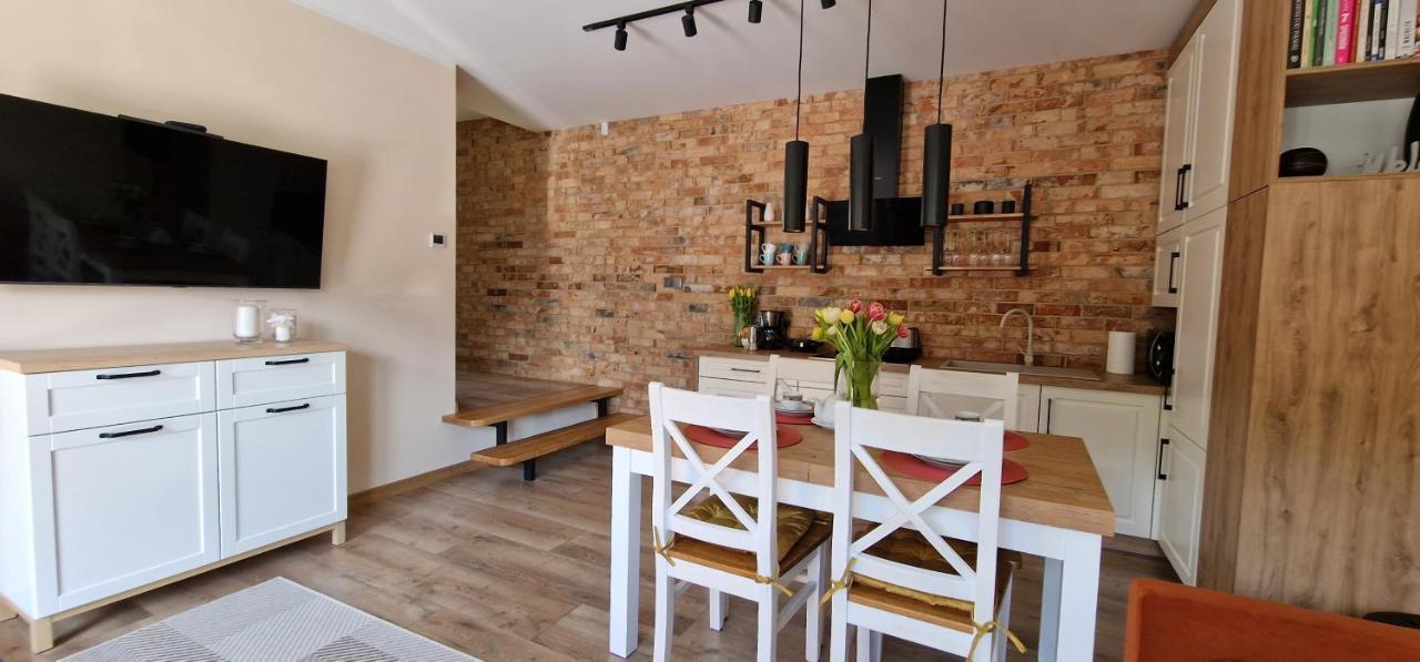 Apartament Lomnicka 59 Jelenia Gora Luaran gambar