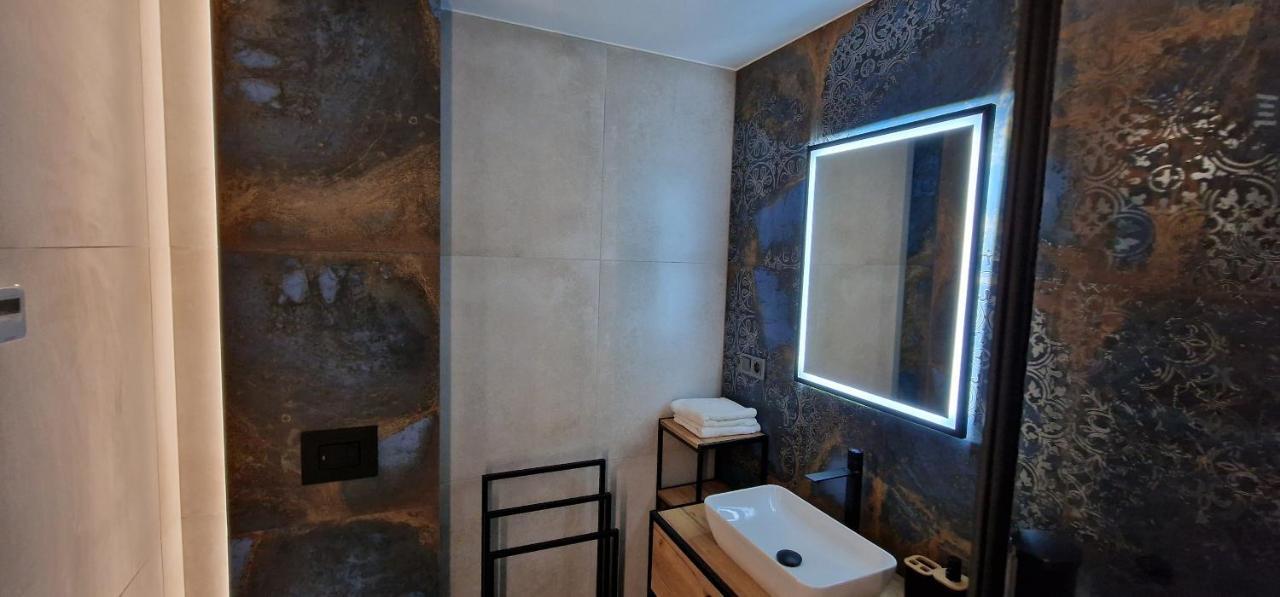 Apartament Lomnicka 59 Jelenia Gora Luaran gambar