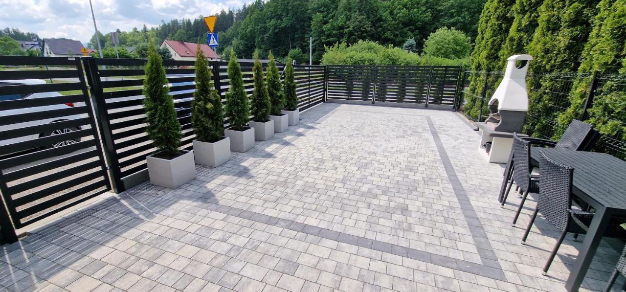 Apartament Lomnicka 59 Jelenia Gora Luaran gambar